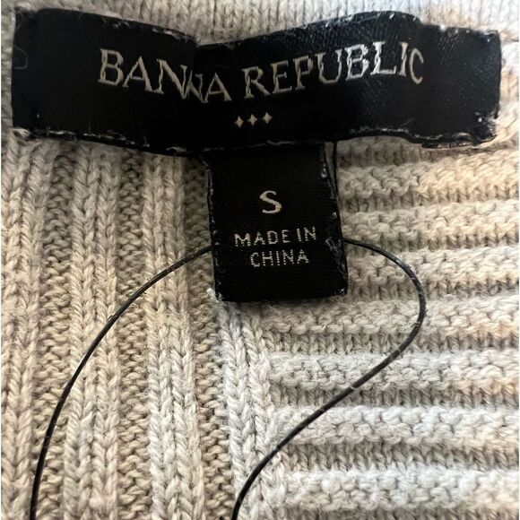 Banana Republic factory ribbed long sleeve round neck sweater size small office - Picture 4 of 4